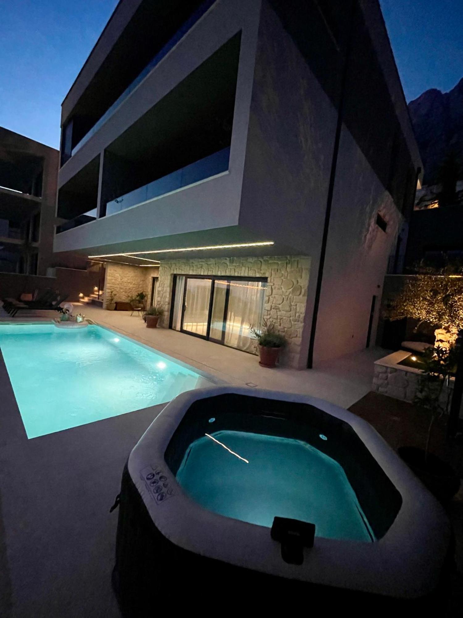 Villa 5 Makarska Exteriör bild